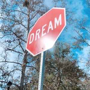 Meet your Posher, Brenna